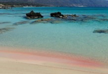 Μία ελληνική παραλία στις καλύτερες στον κόσμο
