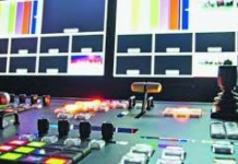 Αντίστροφη μέτρηση για τις τηλεοπτικές άδειες
