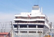 Το μεγαλύτερο κρουαζιερόπλοιο του κόσμου σε ελληνική παραλία(ΦΩΤΟ)