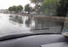 Πλημμύρισε και η Μουδανίων,μεγάλο μποτιλιάρισμα