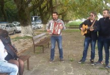 ΒΙΝΤΕΟ: Η πρόταση γάμου από τα Γιάννενα που… συγκίνησε το facebook