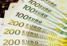 Πρέπει να καταργηθούν οι αμοιβές των αιρετών της αυτοδιοίκησης;