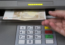 Capital controls: Αυξάνεται το όριο αναλήψεων – Άνοιγμα λογαριασμών