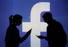 Πρόβλημα στη λειτουργία του Facebook