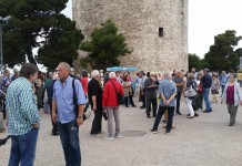 Σε εξέλιξη συγκέντρωση στήριξης στον Γ.Μπουτάρη μετά την επίθεση που δέχτηκε,φωτο