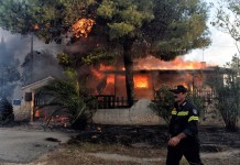 Μεγαλώνει ο κατάλογος των νεκρών,κατέληξε 55χρονη