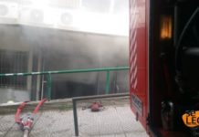 Σε εξέλιξη φωτιά στο ΑΠΘ.Απεγκλωβίστηκε φοιτήτρια από το ασανσέρ