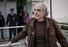 Βανδαλισμοί,πανό και μοτοπορεία για τον Κουφοντίνα στη Θεσσαλονίκη