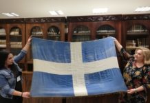 Η ιστορία του Αυστραλού στρατιώτη και της ελληνικής σημαίας