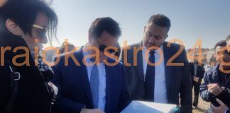 Επίσκεψη Άδωνι Γεωργιάδη στο Ωραιόκαστρο-Τι συζήτησαν με τον δήμαρχο-Αντιδράσεις κατοίκων