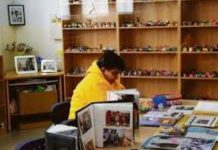 Πέθανε το “κοριτσάκι με τις ξύστρες” – Η συγκίνηση του Γιώργου Παπαδάκη
