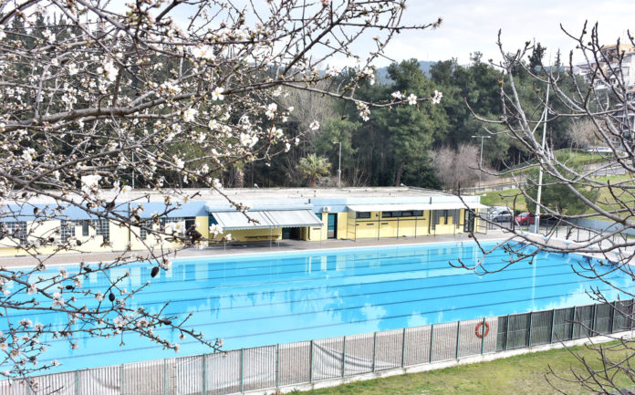 Δημοτικό κολυμβητήριο Συκεών