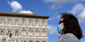 Διάγγελμα Κόντε: Ολόκληρη η Ιταλία τίθεται σε καραντίνα για τον κορονοϊό