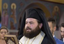 Πάτερ Χριστόδουλος: Αφήστε μας να ζήσουμε τις Άγιες ημέρες,όχι σαν να είμαστε απατεώνες