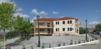 Ωραιόκαστρο: Ξεκίνησαν οι εργασίες για την ανάπλαση της πλατείας Μεσαίου μετά από παύση πολλών χρόνων