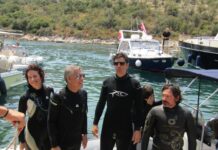 Εγκαινιάστηκε το πρώτο υποβρύχιο μουσείο στην Ελλάδα – Την κορδέλα έκοψε ο Σάκης Ρουβάς,βίντεο