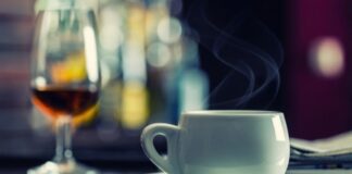Νέα δεδομένα από 15 Ιουλίου σε εστιατόρια και ψυχαγωγία – Τι ισχύει για αμιγείς και μεικτούς χώρους