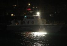 Νύχτα αγωνίας για δύο αγνοούμενους λουόμενους στη Χαλκιδική