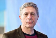 Στ. Κούλογλου: Ο Σταύρος Κοντονής έριξε λάσπη στον ανεμιστήρα