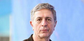 Στ. Κούλογλου: Ο Σταύρος Κοντονής έριξε λάσπη στον ανεμιστήρα