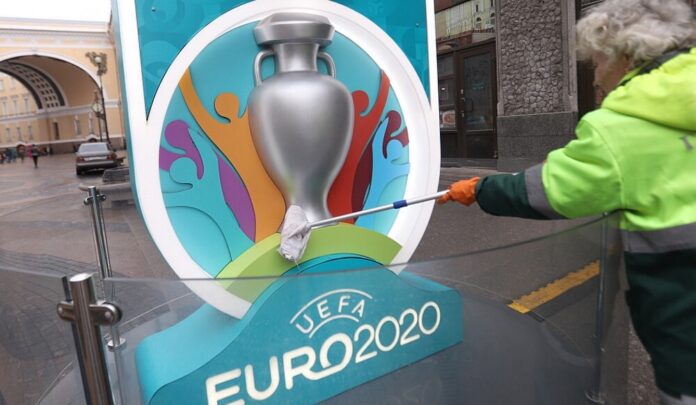 Πώς ακριβώς πιστεύουν ότι θα γίνει Euro το 2021;