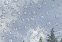 Καιρός σήμερα: Νεφώσεις με τοπικές βροχές