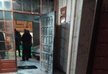 Θεσσαλονίκη: Επίθεση με γκαζάκια σε σπίτι πρώην δικαστικού, φωτο