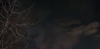 Ωραιόκαστρο: Φωτιά τώρα σε εργοστάσιο στη Νεοχωρούδα , βίντεο