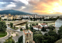 Βόρεια Μακεδονία: Ξεκίνησε η έκδοση νέων ταυτοτήτων με τη νέα συνταγματική ονομασία της χώρας