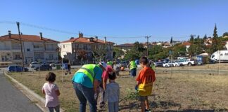 Ωραιόκαστρο: Οπωροφόρα δέντρα φυτεύτηκαν στα «Αλώνια» – Τους καρπούς θα απολαμβάνουν οι πολίτες