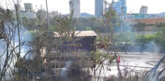 Θεσσαλονίκη: Αυτοκίνητο κάηκε ολοσχερώς στο Δερβένι, φωτο