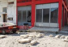 Ένας νεκρός και εννιά τραυματίες από τον σεισμό στο Ηράκλειο – Μετασεισμικές δονήσεις – Λέκκας: “Κεραυνός εν αιθρία” ο σεισμός