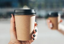 Μικρή αύξηση τιμής σε καφέ και φαγητά από 1η Ιανουαρίου για καλό σκοπό
