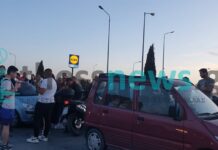 ΤΩΡΑ Καραμπόλα αυτοκινήτων μπροστά στο ΙΚΕΑ