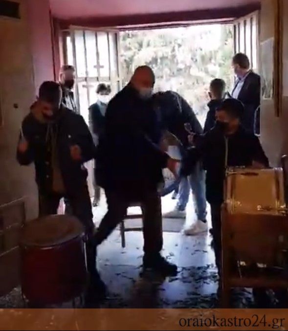 πρωτη ανασταση πενταλοφος