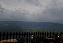Καιρός: Βροχές μέχρι το απόγευμα- Σταδιακή βελτίωση έπειτα
