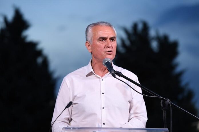 σαββας αναστασιαδης