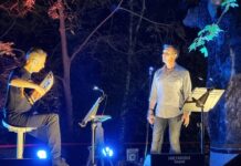 Ξεχωριστή και υπέροχη η εμφάνιση του Δημήτρη Μπάση και του Μανόλη Ανδρουλιδάκη στο Ωραιόκαστρο