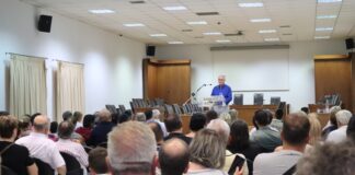 Σάββας Αναστασιάδης απο τη Σίνδο: Ο λαός έχει και κρίση και μνήμη
