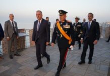 Θεσσαλονίκη 26ης Οκτωβρίου – Έπαρση ελληνικής σημαίας στον Λευκό Πύργο