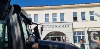 Ωραιόκαστρο : Άνοιξαν τον δρόμο οι αγρότες- Νέες εξελίξεις