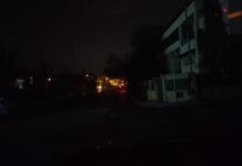 Ωραιόκαστρο: Στο απόλυτο σκοτάδι η περιοχή του Δημοτικού Γυμναστηρίου ¨Κονταξοπούλειο”, βίντεο