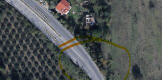Ωραιόκαστρο: Τροχαίο πριν λίγο στην “στροφή του τρελού”