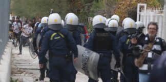 Θεσσαλονίκη: Σοβαρά επεισόδια επί της οδού Πόντου – Ρομά εναντίον ΜΑΤ