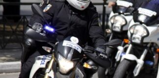 Γέφυρα ζωής απο δικυκλιστές της ΕΛΑΣ για παιδί απο το Ωραιόκαστρο