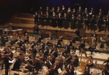 «Γεννήθηκα στη Σαλονίκη»: Συναυλία του Διονύση Σαββόπουλου με τη Συμφωνική Ορχήστρα της ΕΡΤ (video)