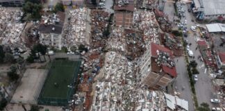 Τουρκία: Φόβοι για πάνω από 100.000 νεκρούς