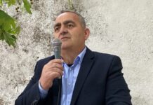 Συγκινητικές στιγμές στη Χειμάρρα – Μήνυμα Μπελέρη μέσα από τη φυλακή (video)