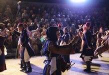 Ωραιόκαστρο – «Μακεδνός»: Εντυπωσίασαν και συγκίνησαν «Οι αναμνήσεις ενός καθρέφτη»