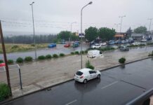 ΠΡΟΣΟΧΗ! Ωραιόκαστρο ΤΩΡΑ: Ποτάμια οι κεντρικοί δρόμοι, φωτο